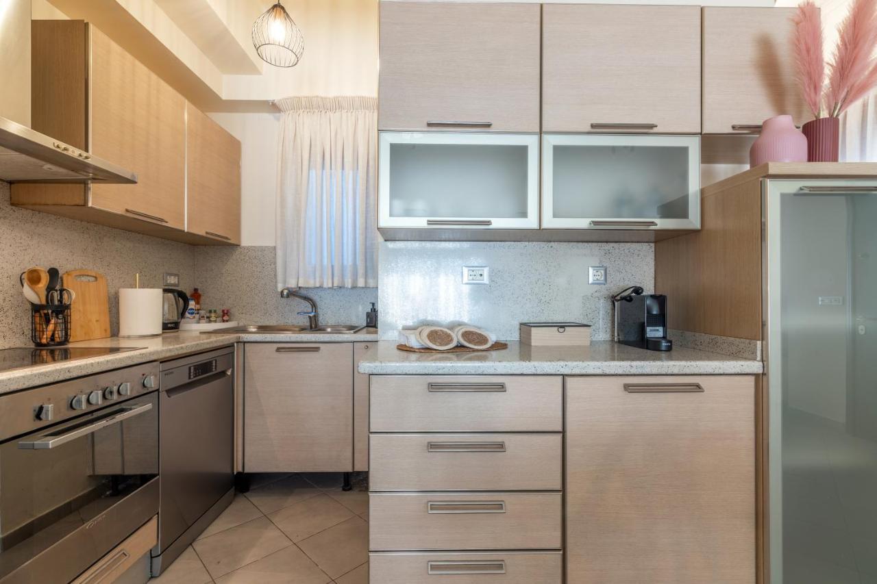 הרקליון Zephyrus Cityscape Condo,By Idealstay Experience מראה חיצוני תמונה